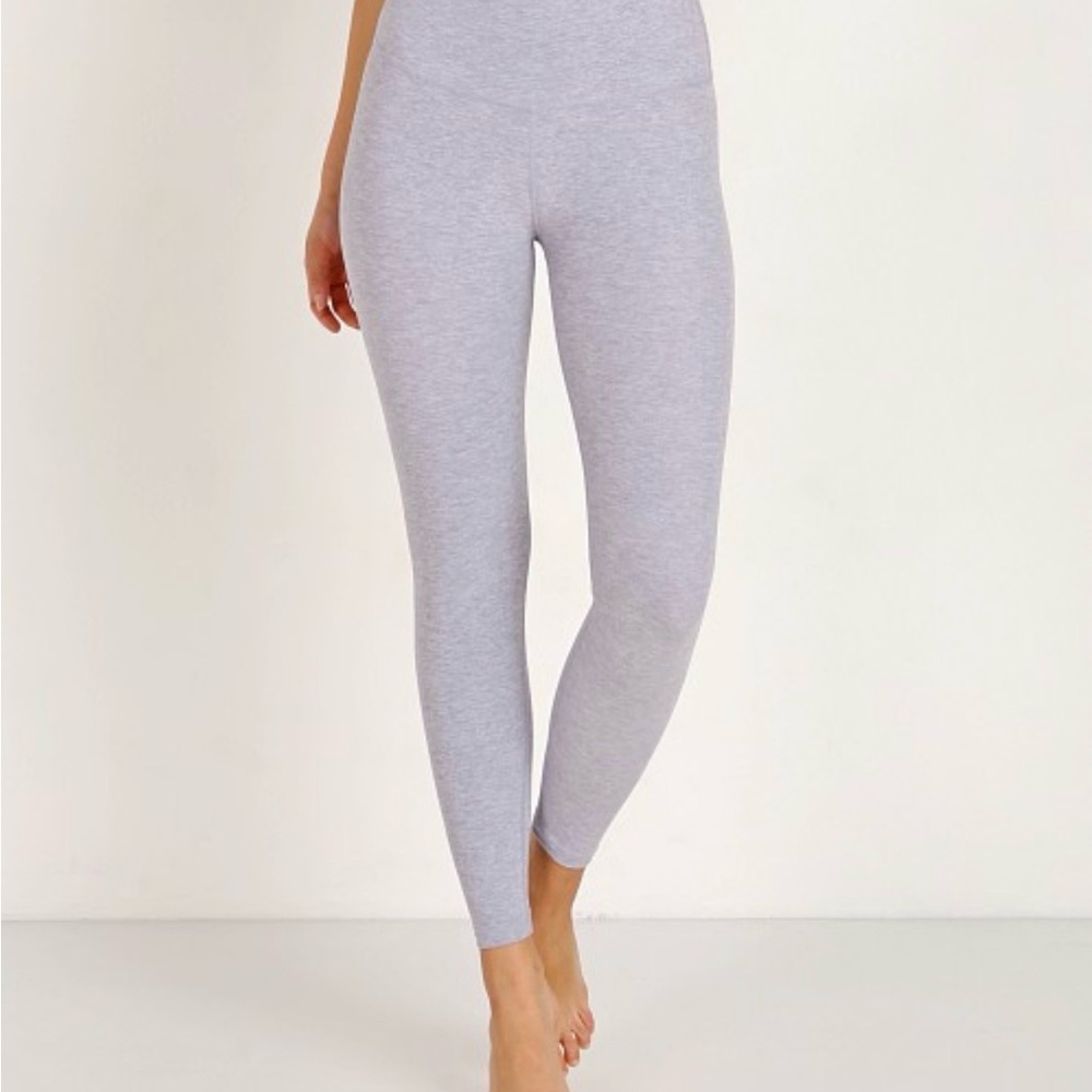 NWT Beyond Yoga Lavender Spacedye Leggings